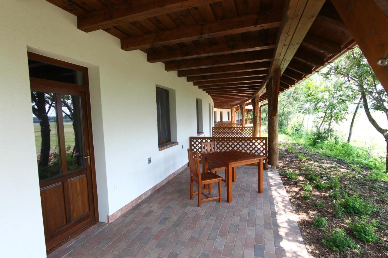 Bibic Nature Lodge Balmazújváros 외부 사진